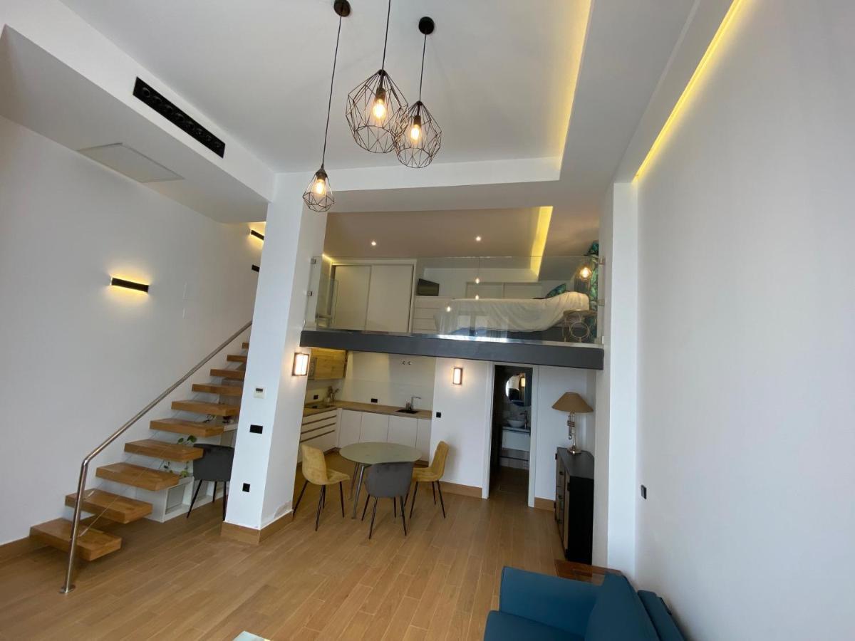 세비야 Loft Laura Nervion 아파트 외부 사진